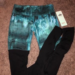 NWT Alo Yoga Leggings Size M